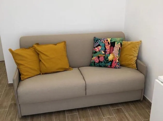 Karol Сasa de vacaciones Pozzallo